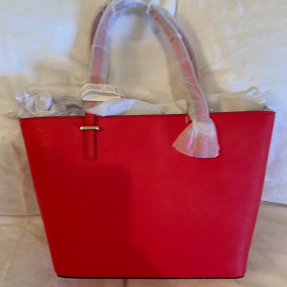 Kate Spade Mini Harmony Cedar Street Cherry Tote Bag Shoulder Bag  (NWT) - Picture 3 of 6